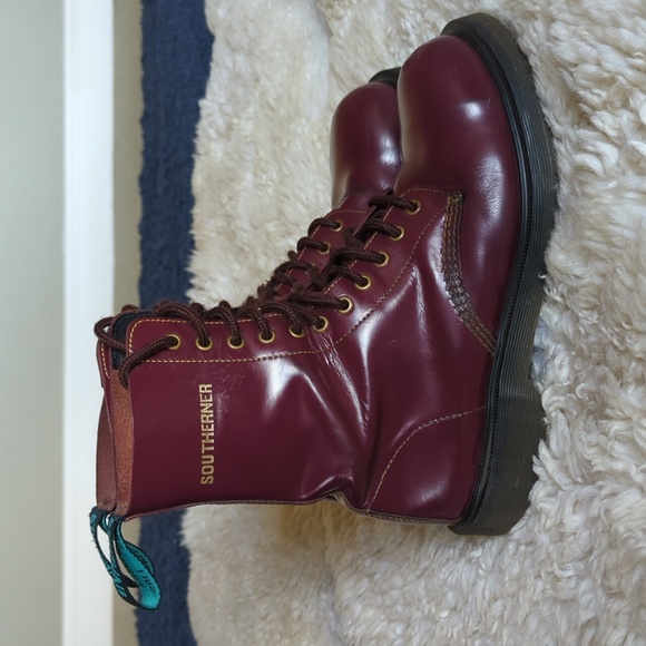 Solovair 11 Eye Steel Toe Southerner Derby Boots - Picture 4 of 16